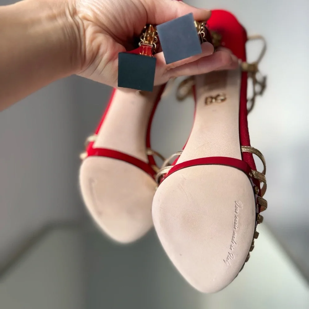 New Dolce & Gabbana 105mm sculpted-heel heart suede sandals $1,895